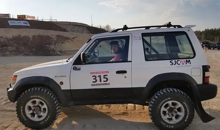 samochody osobowe Mitsubishi Pajero cena 30000 przebieg: 10000, rok produkcji 1996 z Niepołomice